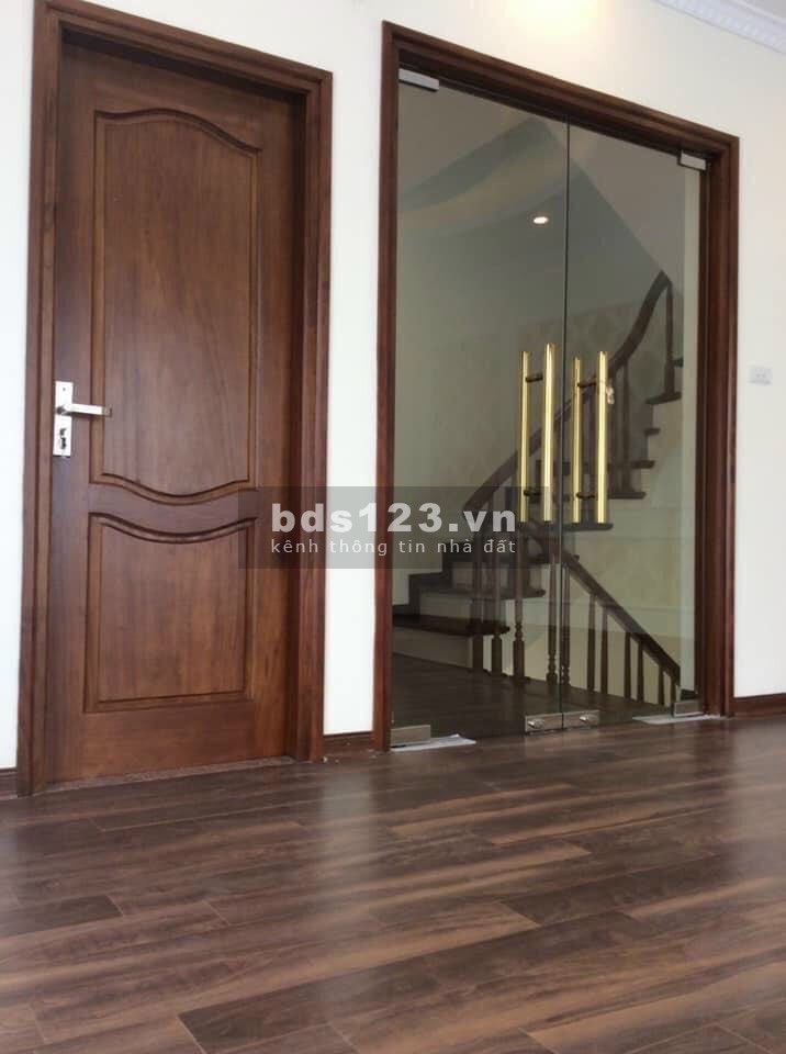 Bán nhà Nguyễn Văn Linh 44m2, 4 tầng, 2,8 tỷ an sinh cực tốt nội thất đẹp lung linh