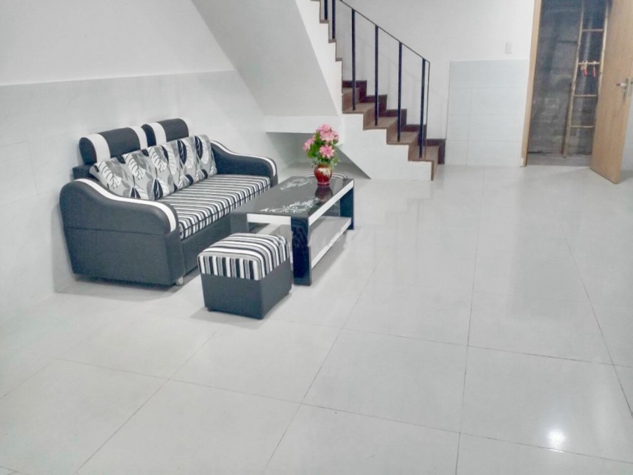 Bán nhà hẻm xe hơi Tô Hiến Thành có 3 lầu giá bán 5,5 tỷ gần Siêu Thị