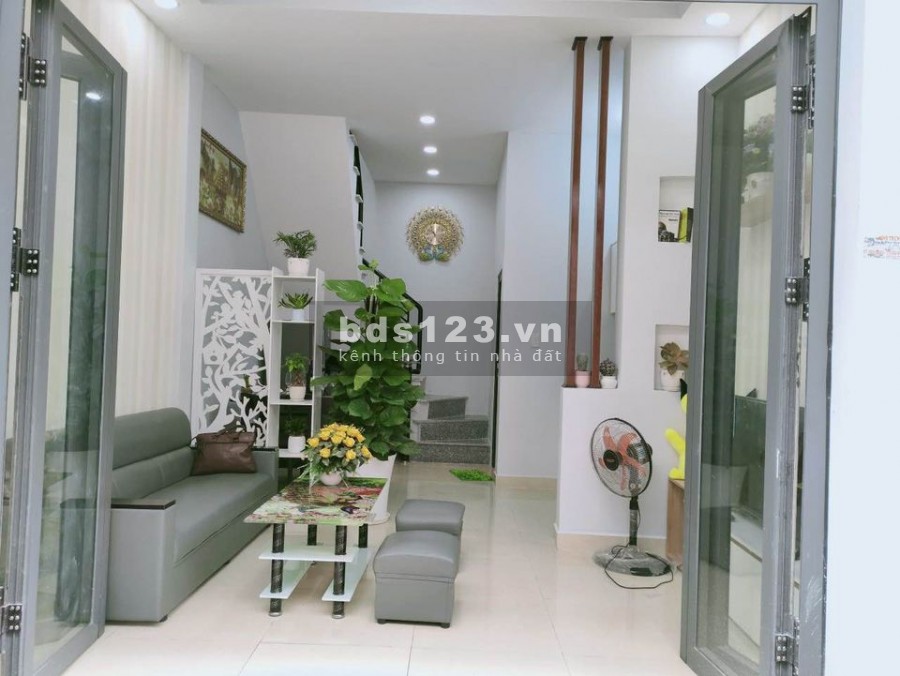 Bán Nhà hẻm xe tải Lũy Bán Bích, Tân Phú giá rẻ 32m2 chỉ 4.2 Tỷ LH0896721788