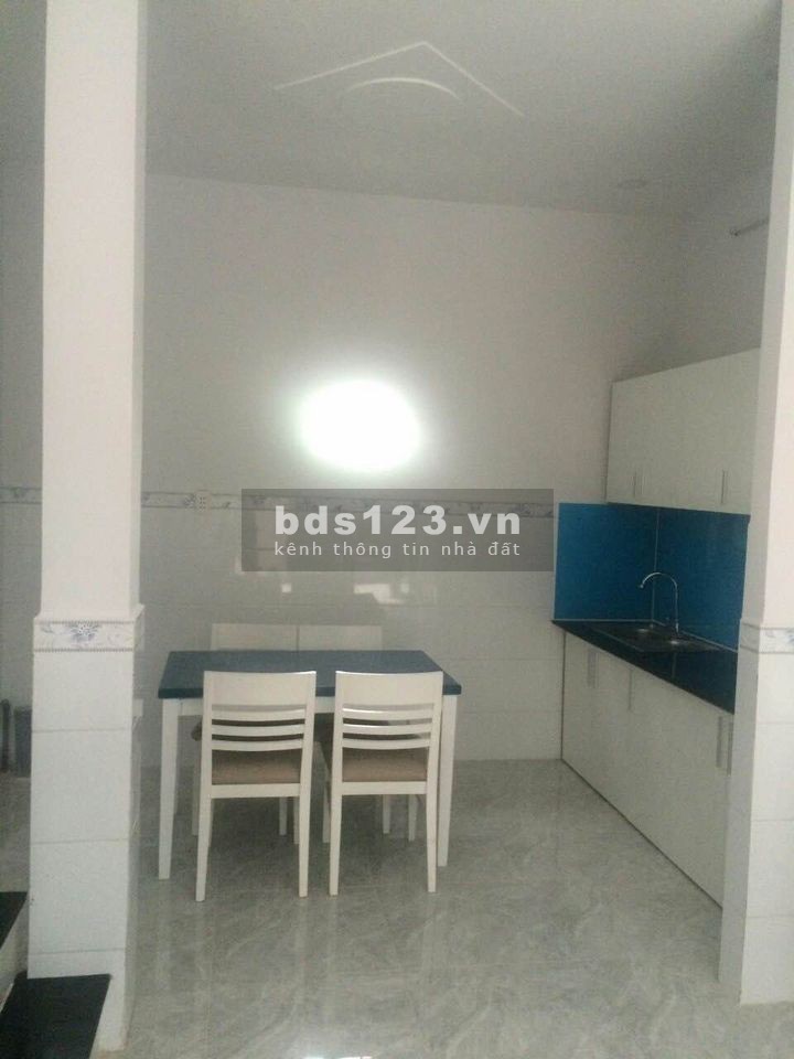 Bán Nhà hẻm xe tải Lũy Bán Bích, Tân Phú giá rẻ 32m2 chỉ 4.2 Tỷ LH0896721788