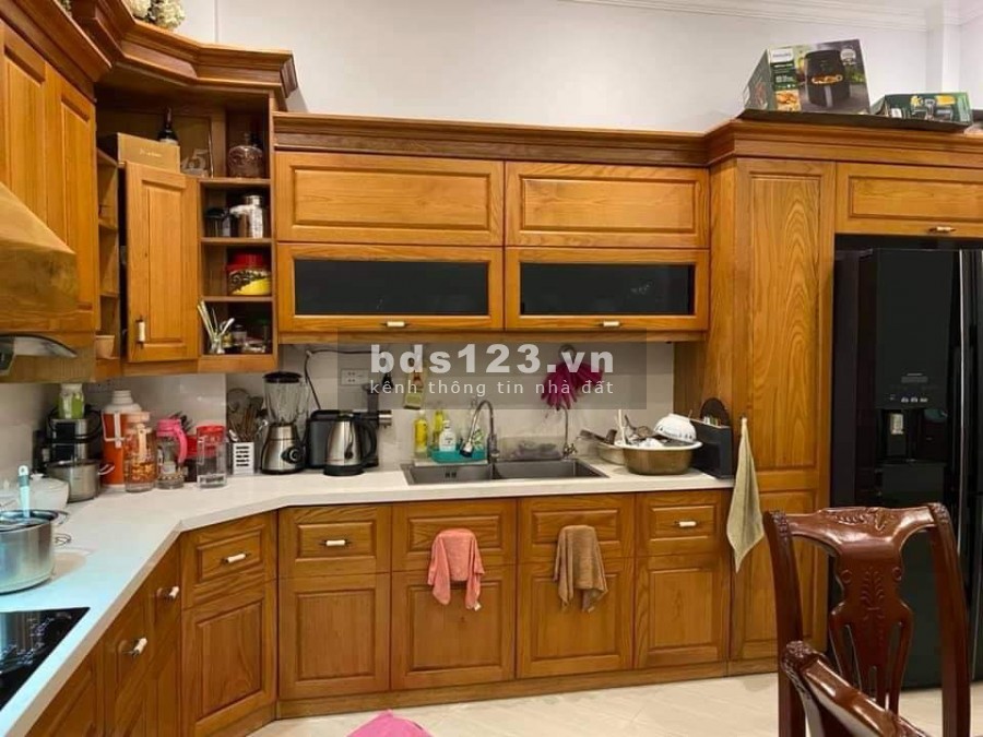 Bán nhà Nguyễn Văn Trỗi Quận Hà Đông, dân trí cao, ở quá sướng, dt 42m2 giá 3,8 tỷ