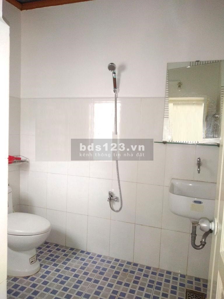 Nhà Cho Thuê nguyên căn còn mới hẻm xe hơi 4 tấm, dt 4mx20m, thuận tiện kinh doanh