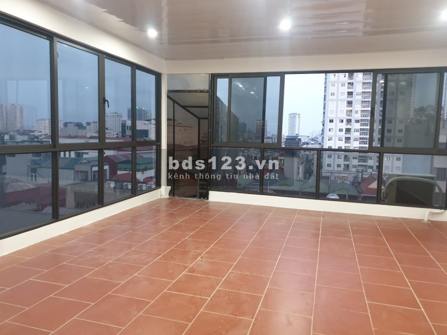 Bán tòa nhà văn phòng 9 tầng- Quan Nhân, sổ nở hậu đẹp, sẵn sàng sang tên