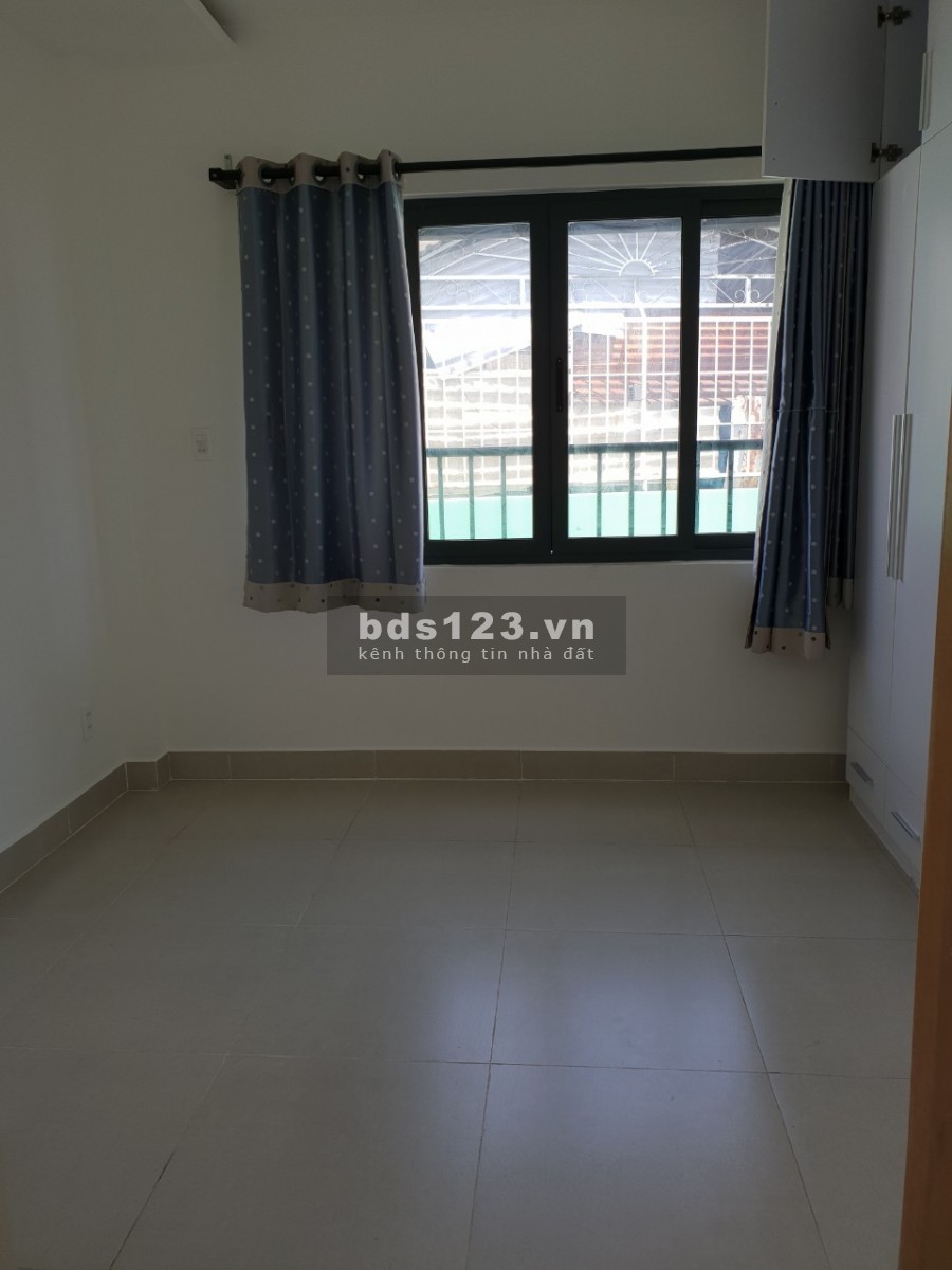 Bán nhà hẻm xe hơi Út Tịch, Tân Bình 4 tầng, btct chỉ nhỉnh 5 tầng, cho thuê 13 triệu/tháng