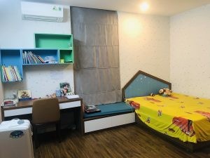 Bán nhà Phan Đình Giót ngõ nông ba gác thoáng máy diện tích 33m2, 5 tầng đúc, giá 2.95 tỷ