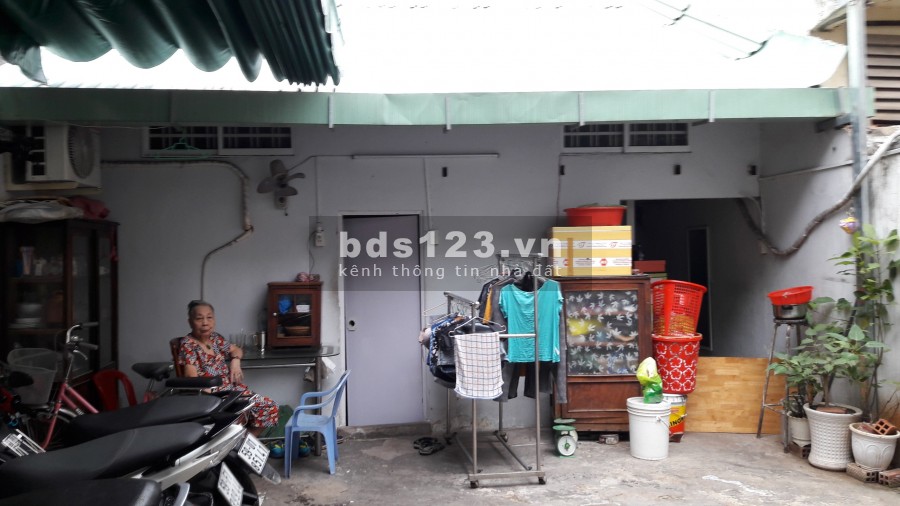 Bán nhà hẻm xe hơi đường 3/2 Quận 10, diện tích 150m2 giá mùa dịch chỉ 24 tỉ