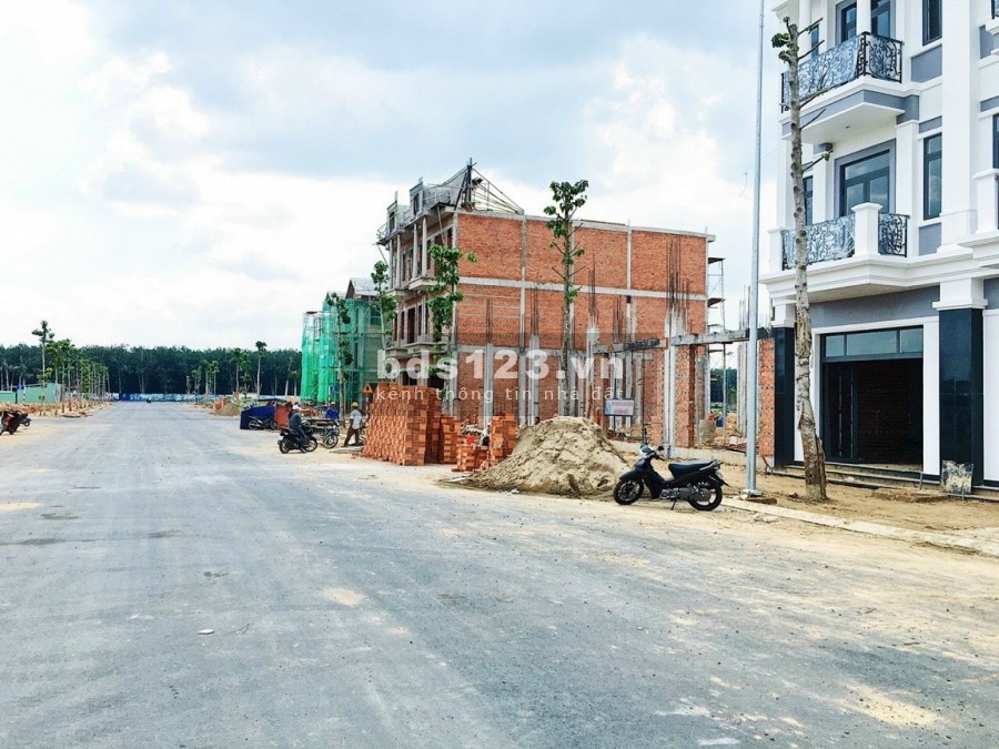 Cetury City khu đô thị thương mại dịch vụ đẳng cấp, chỉ cách sân bay long thành 2km
