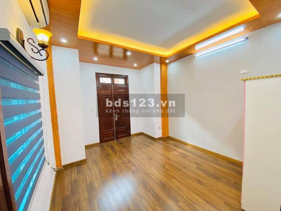 Cực hiếm giá bán 1.9 tỷ, diện tích sử dụng 32m2, nhà Đa Sỹ, đường ô tô 10m