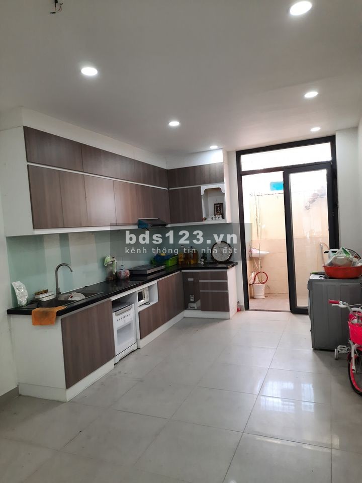 Bán nhà Phan Văn Trị, nguyên căn nhà mới vào ở ngay dt 39m2 giá bán 2.8 tỷ