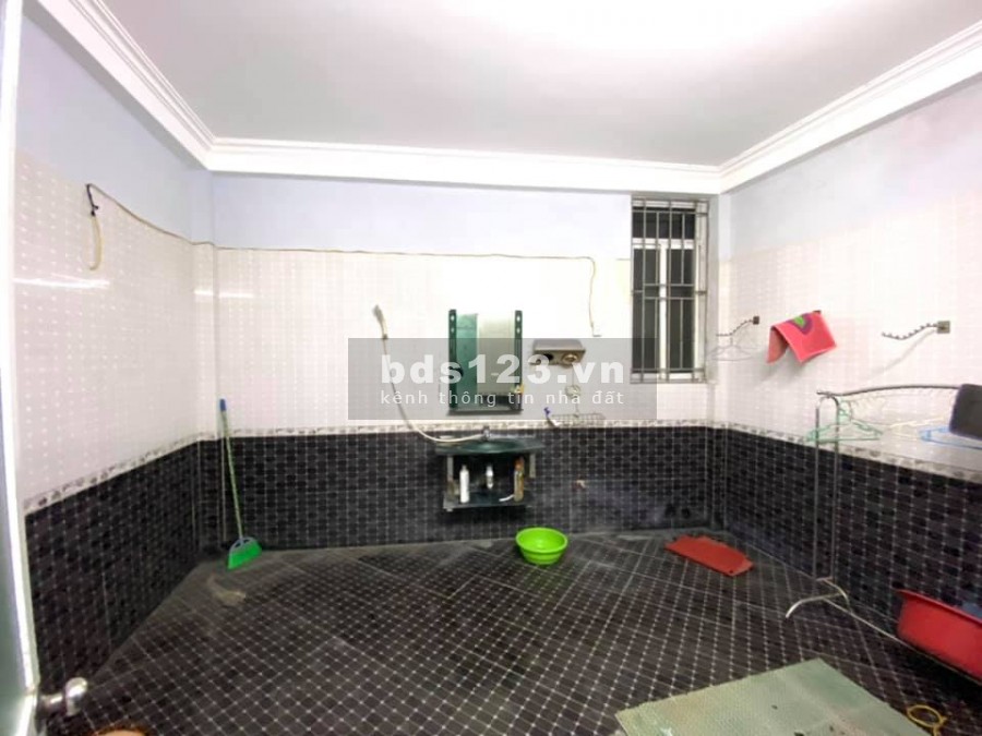 Bán nhà Bạch Mai gần phố diện tích rộng giá vừa phải diện tích 58m2, giá 3.5 tỷ, lhcc