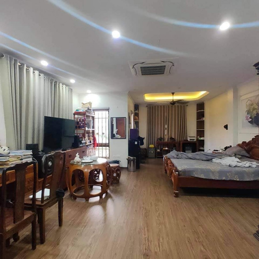 Cần bán gấp nhà liền kề tại KĐT Văn Khê diện tích sử dụng 112m2, 5 tầng, giá bán 9.7 tỷ