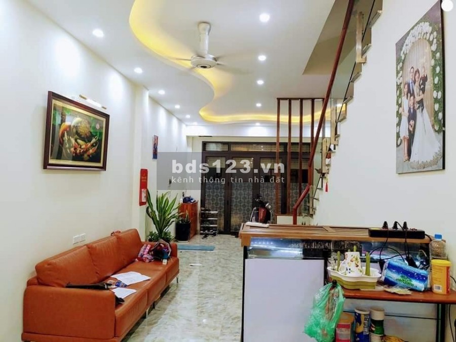 DUY NHẤT quận Hai Bà Trưng bán gấp nhà phố Bạch Mai dt 51.7m2 ô tô nhỉnh 4 tỷ, lh 0817750699