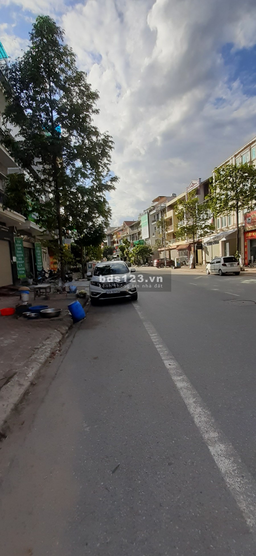 Siêu hiếm lô góc 3 mặt thoáng ô tô tránh, mt khủng kinh doanh văn phòng tịa Mỗ Lao