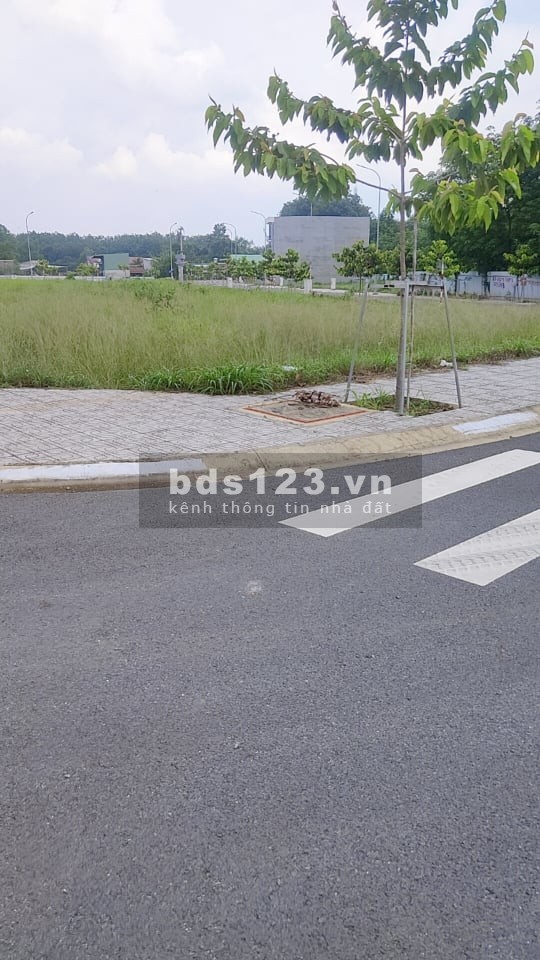 Dịch nên cần bán đất lô đất KNO Vĩnh Tân giá rẻ 950 triệu. sổ chính chủ