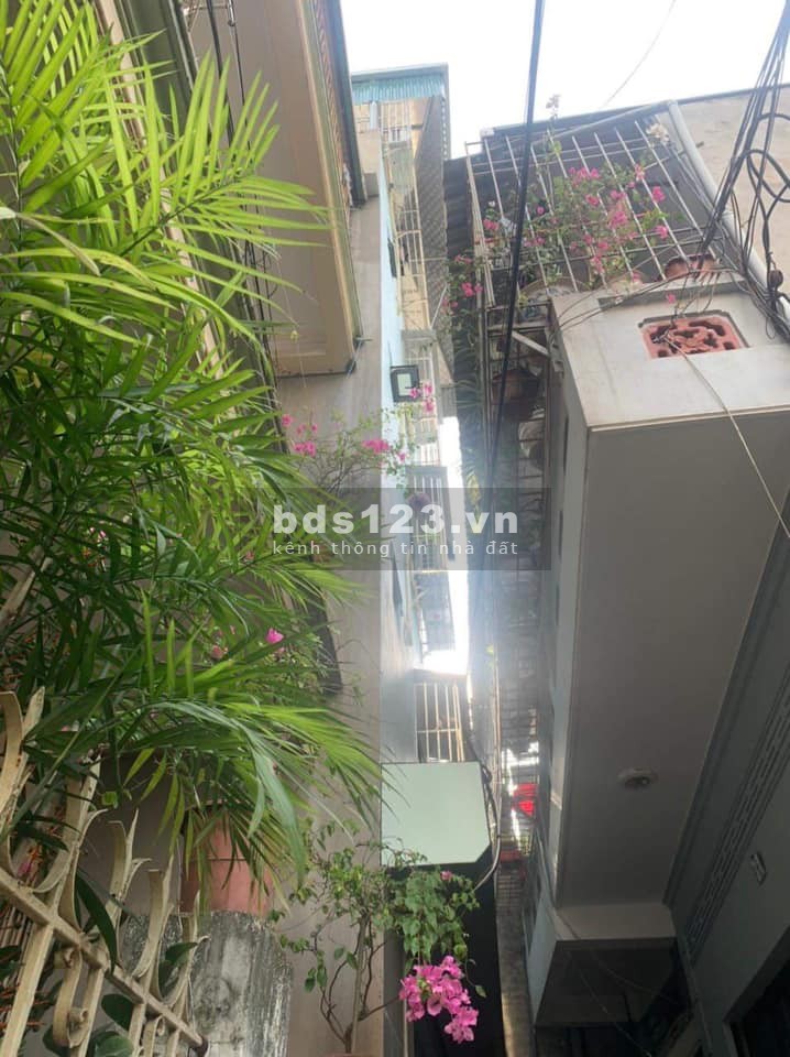 Cần bán chung cư mini dt 80m2, giá 7x tỷ, 12 phòng khép kín, 45 triệu/tháng phân lô, nở hậu