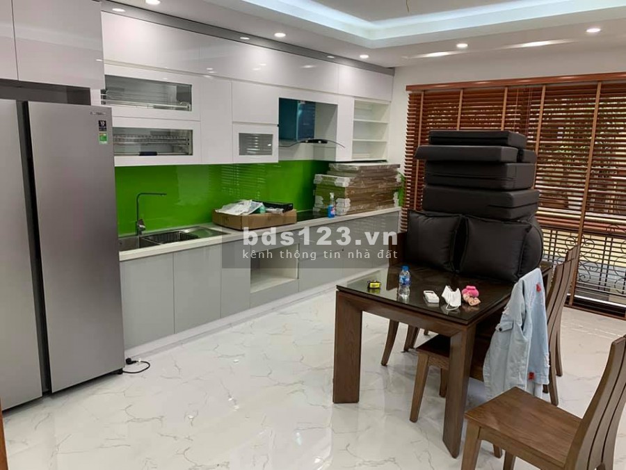 Bán nhà Hàm Nghi 41m2, 6 Tầng, lô góc ,KD văn phòng hết ý, full nội thất ở ngay, giá 7.6 tỷ