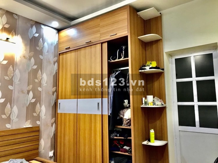 Bán nhà phố Dương Văn Bé gần phố thoáng 3 mặt diện tích 69m2, giá 4.6 tỷ, lhcc