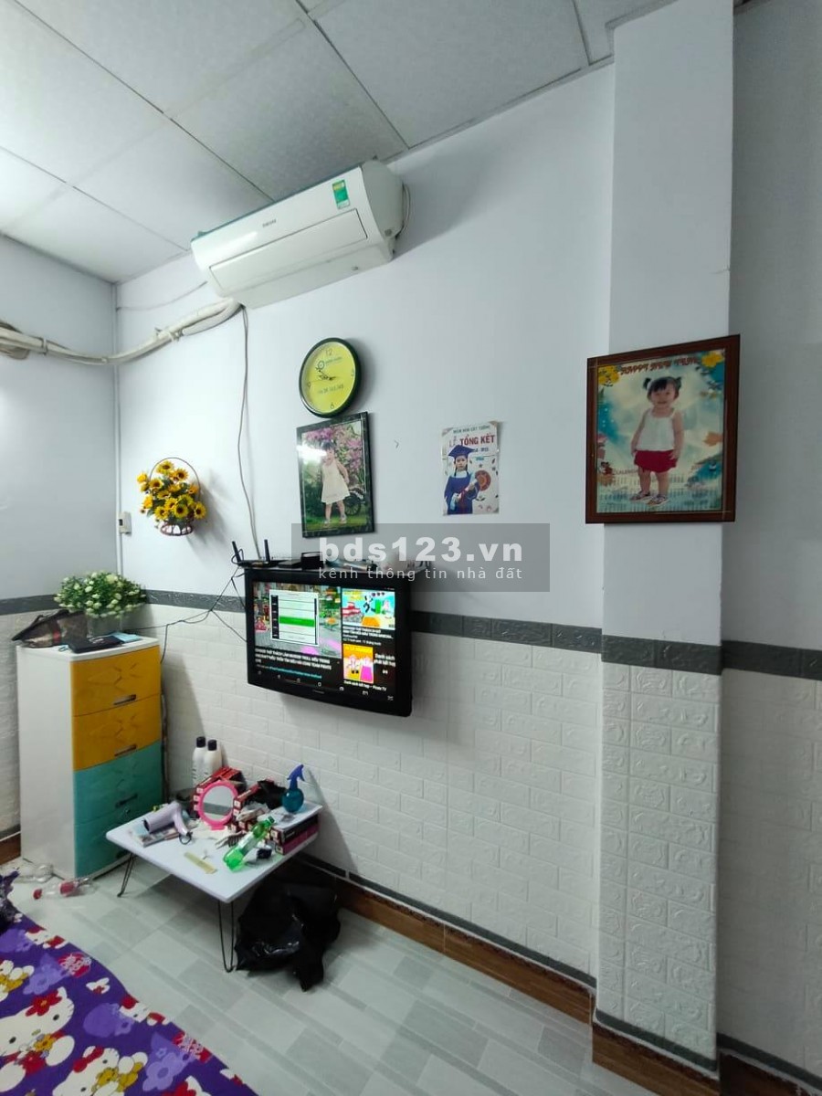 Nhà ngang rộng, kiên cố. Cạnh Chợ Trần Văn Quang giá bán 3,95 tỷ