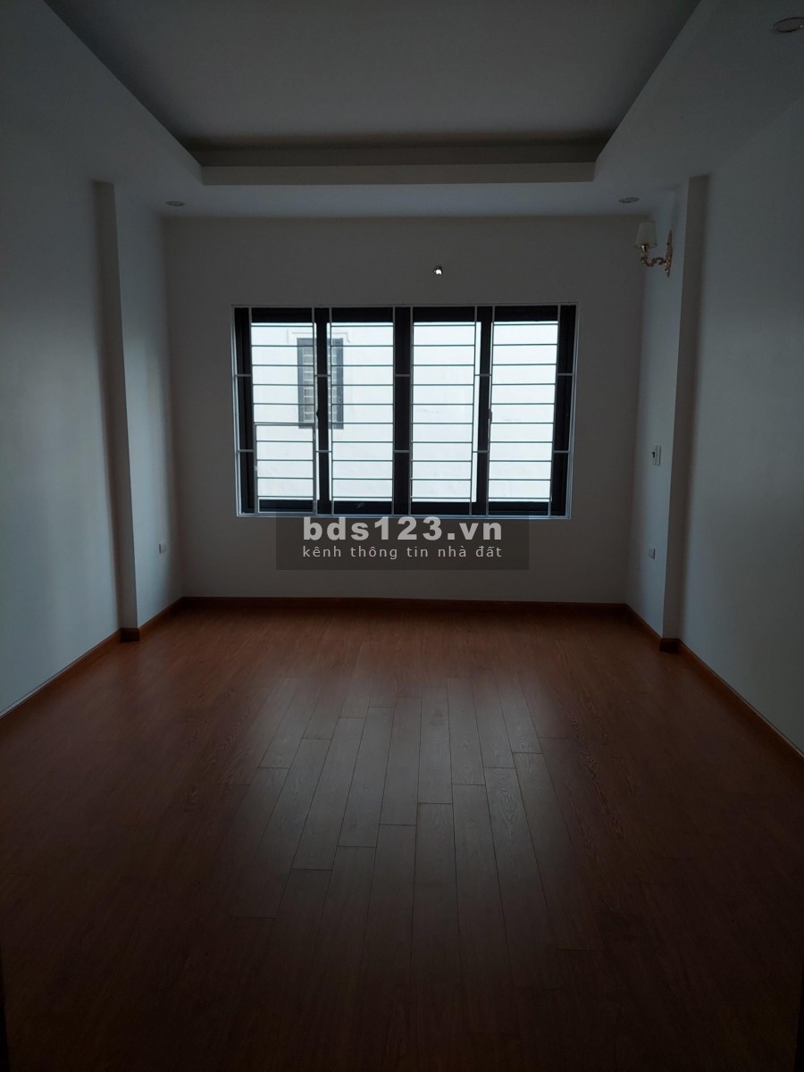 Bán nhà ở ngay, ô tô, Thái Thịnh 1, Tây Sơn, Chùa Bộc, Đống Đa, dt 36m2, 4 tầng, giá 3.7 tỷ