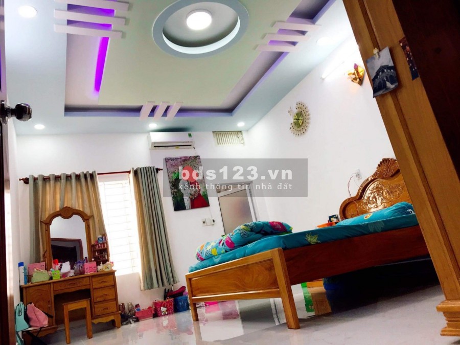 Bất Động Sản P12, Gò Vấp, nhà rộng đẹp, giá rẻ, cho Gia đình đông, pháp lý rõ ràng, công chứng nhanh