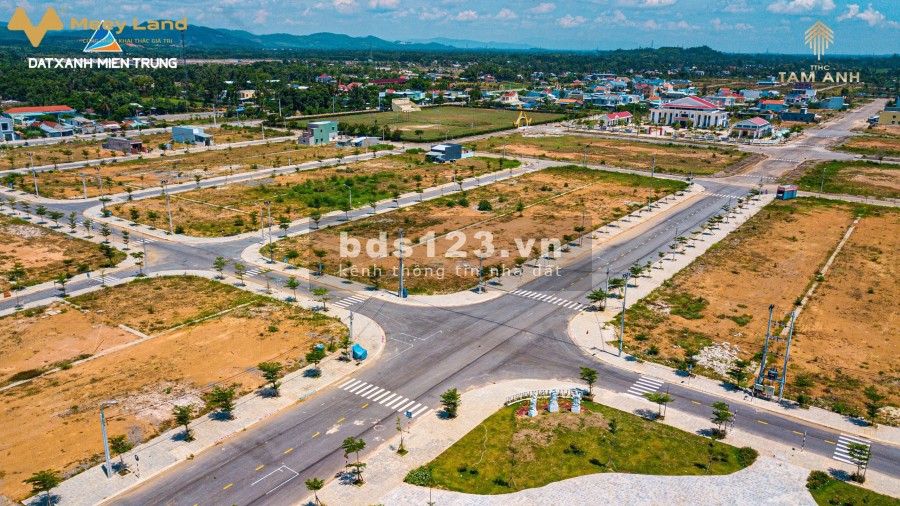 Cần bán lô đất trung tâm hành chính Tam Anh Nam Núi Thành để trả nợ