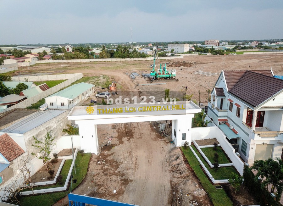 Sở hữu ngay đất nền mặt tiền sổ hồng riêng diện tích 80m2 chỉ 2tỷ8 tại Bến Lức