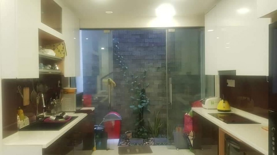 Bán nhà Quận 1 Nguyễn Trãi giá 16 tỷ HXH, nở hậu, vị trí an ninh, dân trí cao, nhà cấp 4