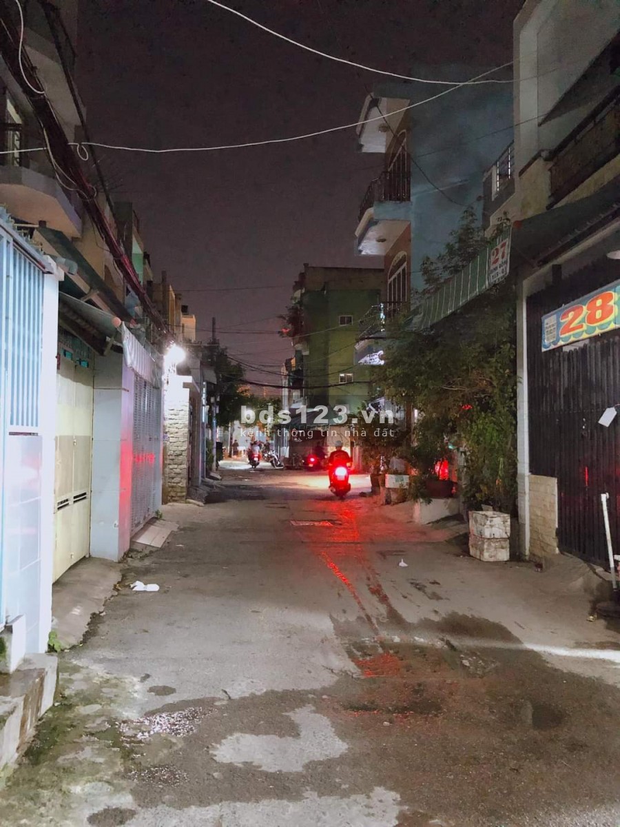 Bán nhà Tạ Quang Bửu Quận 8, hẻm xe hơi, an ninh, liên hệ chính chủ 0328977044