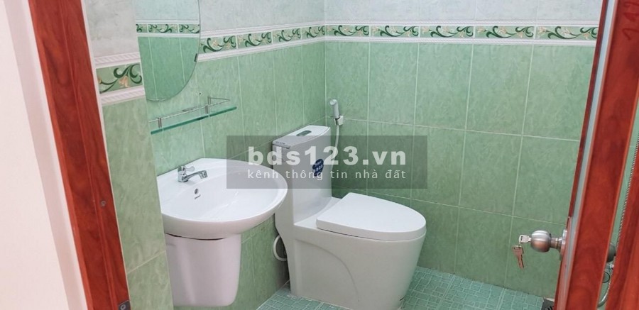 Nhà Quang Trung, Gò Vấp, Ô Tô Đỗ Cửa, dt 76m2, 4 tầng, giá bán 5.39 Tỷ