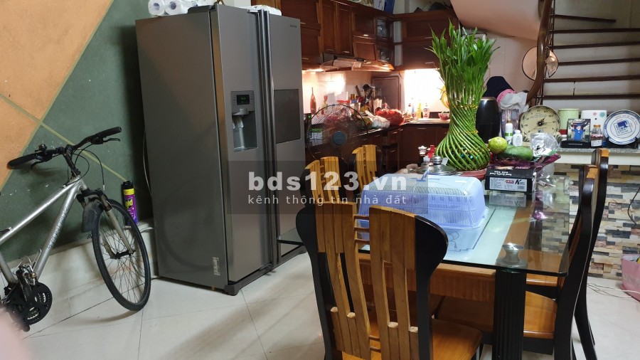 Bán nhà Kim Ngưu trung tâm sầm uất kinh doanh thì tuyệt vời liên hệ Mr Thọ