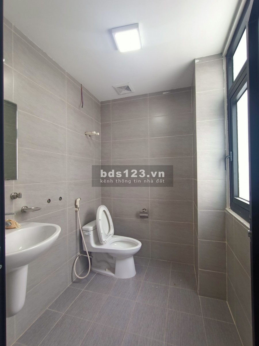 Bán nhà đẹp giá rẻ Phú Mỹ, sổ phân lo diện tích 45m2, giá bán 3.1 tỷ, lhcc
