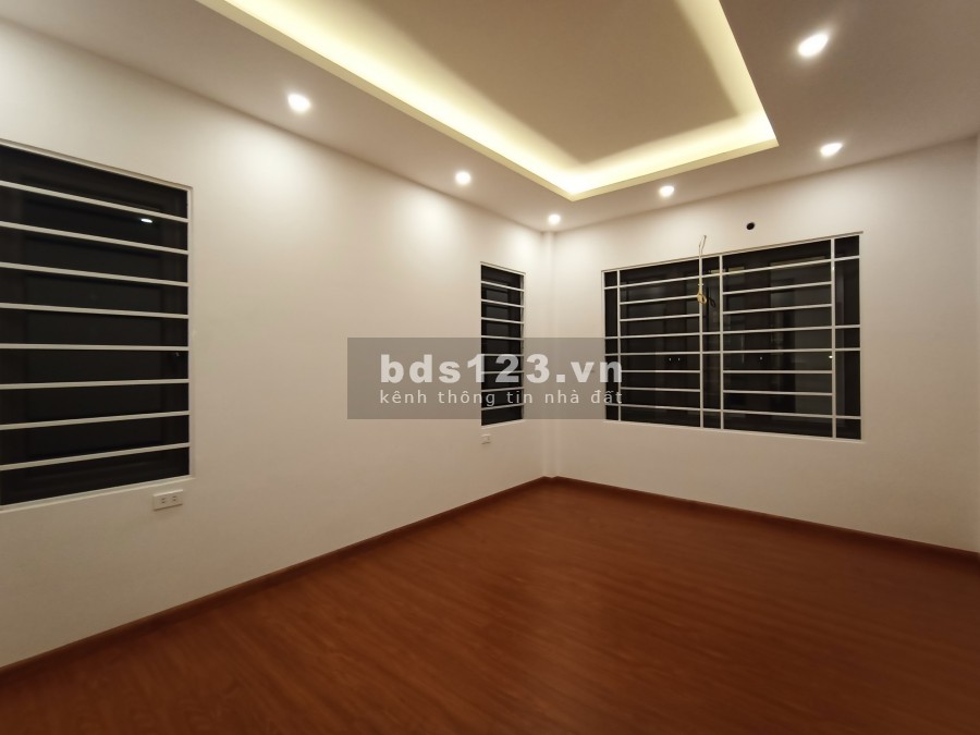 Bán nhà đẹp giá rẻ Phú Mỹ, sổ phân lo diện tích 45m2, giá bán 3.1 tỷ, lhcc