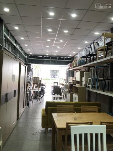 Cần tiền bán lại căn nhà mặt tiền đường Nguyễn Xiển, Phường Long Thạnh Mỹ, Quận 9