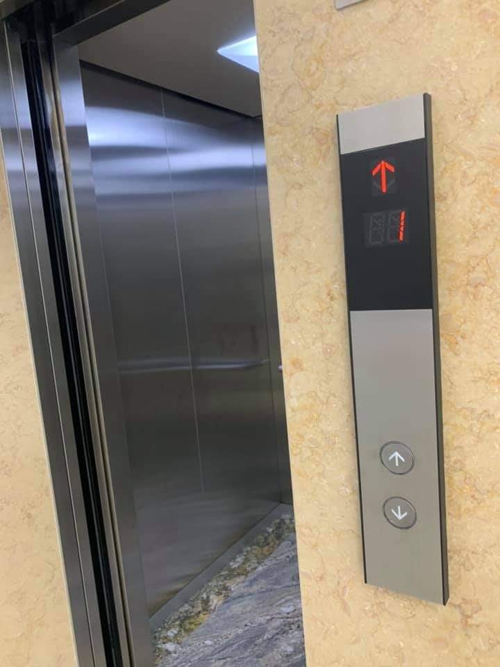 Bán gấp nhà Nguyễn Đình Chiểu, dt 85m2, 6 tầng đúc, thang máy, vị trí đẹp, giá 11.5 tỷ