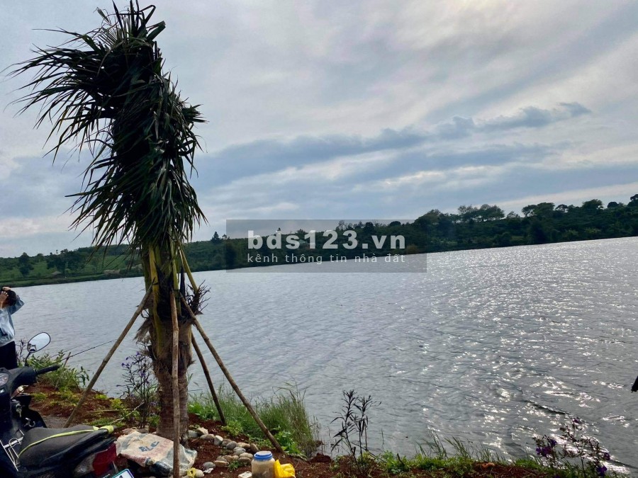 Cực sốc Đất nền diện tích lớn giá rẻ ven Đà Lạt 334m2 có thổ cư, giá chỉ 1,2 tỷ