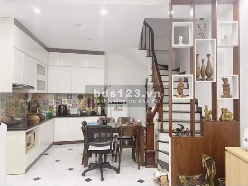 Văn Chương lô góc cực hiếm ba gác đỗ cửa sổ đẹp thoáng trước sau, dt 30m2, giá 2.85 tỷ