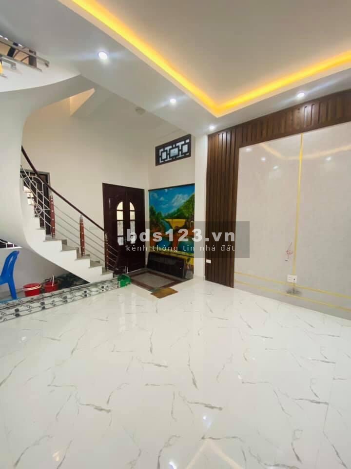 Nhà mới đường Nguyễn Văn Hới Hải An Hải Phòng, diện tích 36m2 Sử dụng 108m2