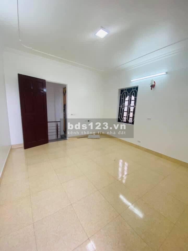 Nhà mới đường Nguyễn Văn Hới Hải An Hải Phòng, diện tích 36m2 Sử dụng 108m2