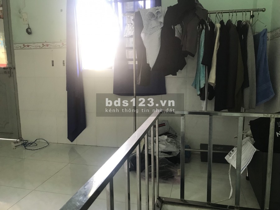 TÌM 01 BẠN NAM SHARE PHÒNG (3TR/2 NGƯỜI) UU TIÊN NVVP HOẶC SINH VIÊN