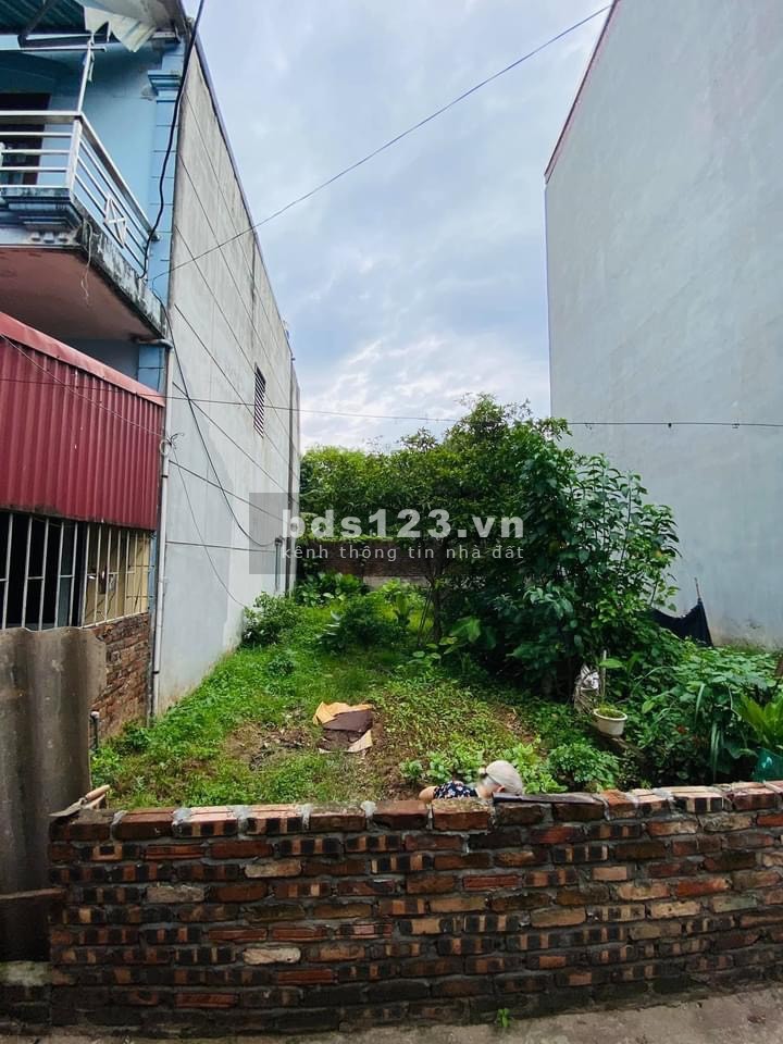 Bán Đất Thụy Phương, Bắc Từ Liêm, đất đẹp nở hậu ô tô đỗ vài bước chân, dt 56m2, mt 4m, giá 2,6 tỷ