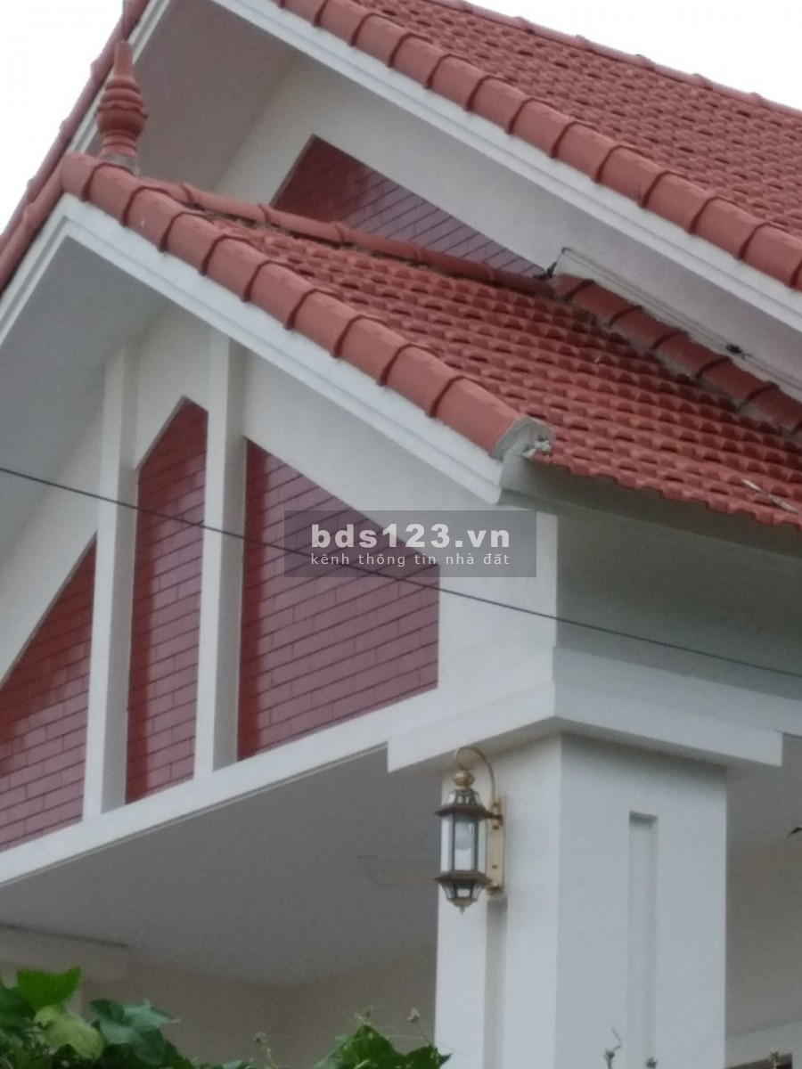 Cần bán nhà Ao Sen Hà Đông diện tích sử dụng 50m2, 4 tầng, giá bán 5 tỷ