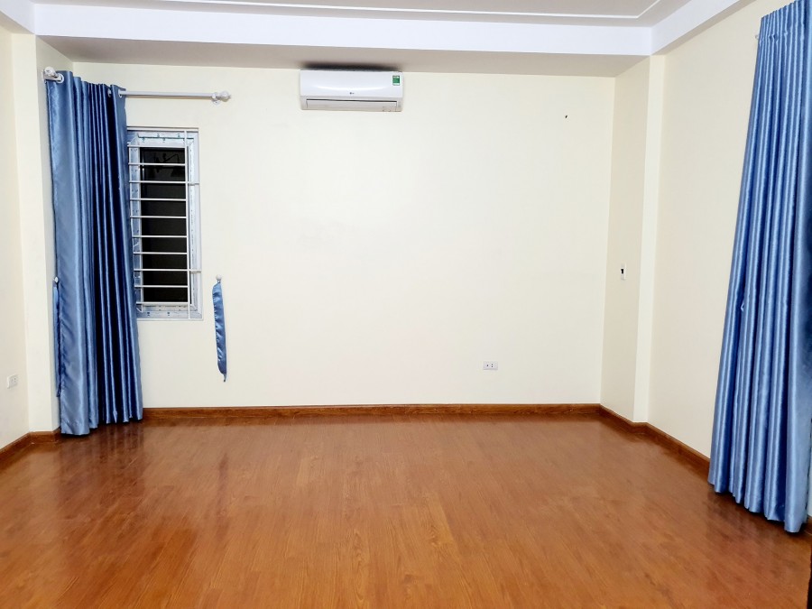 Cực hiếm! Bán nhà Hà Đông,40m2, ô tô tránh, kinh doanh ngày đêm, 4.1 tỷ