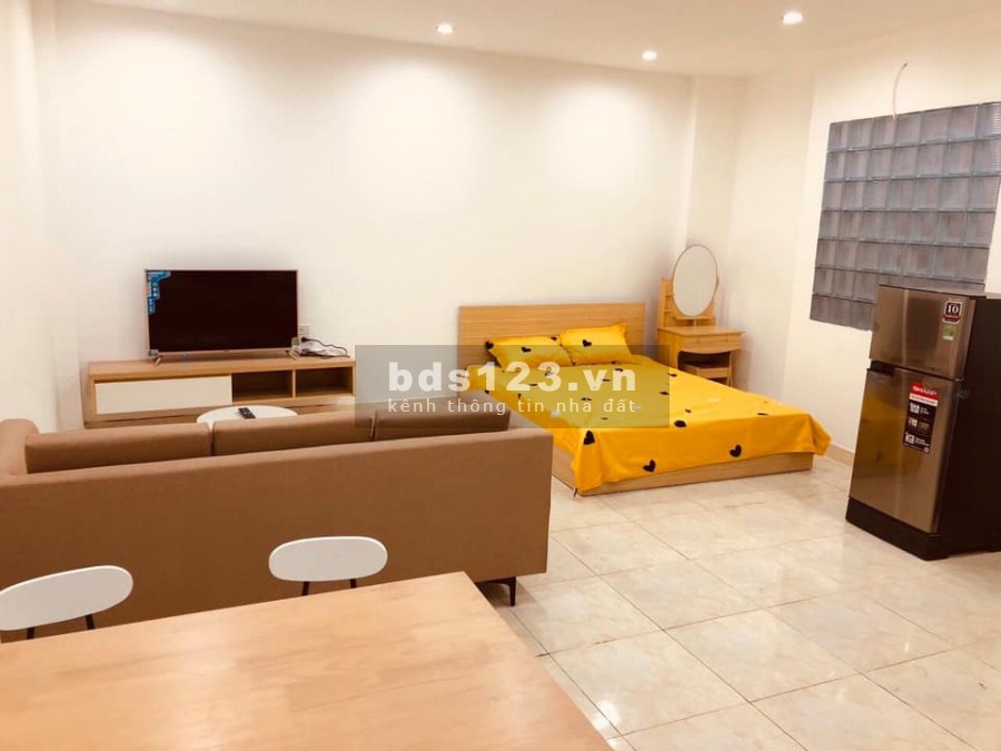 Bán nhà Cầu Giấy thiết kế hiện đại, ô tô dt 85m2, có 11 phòng khép kín, giá bán 11.2 tỷ