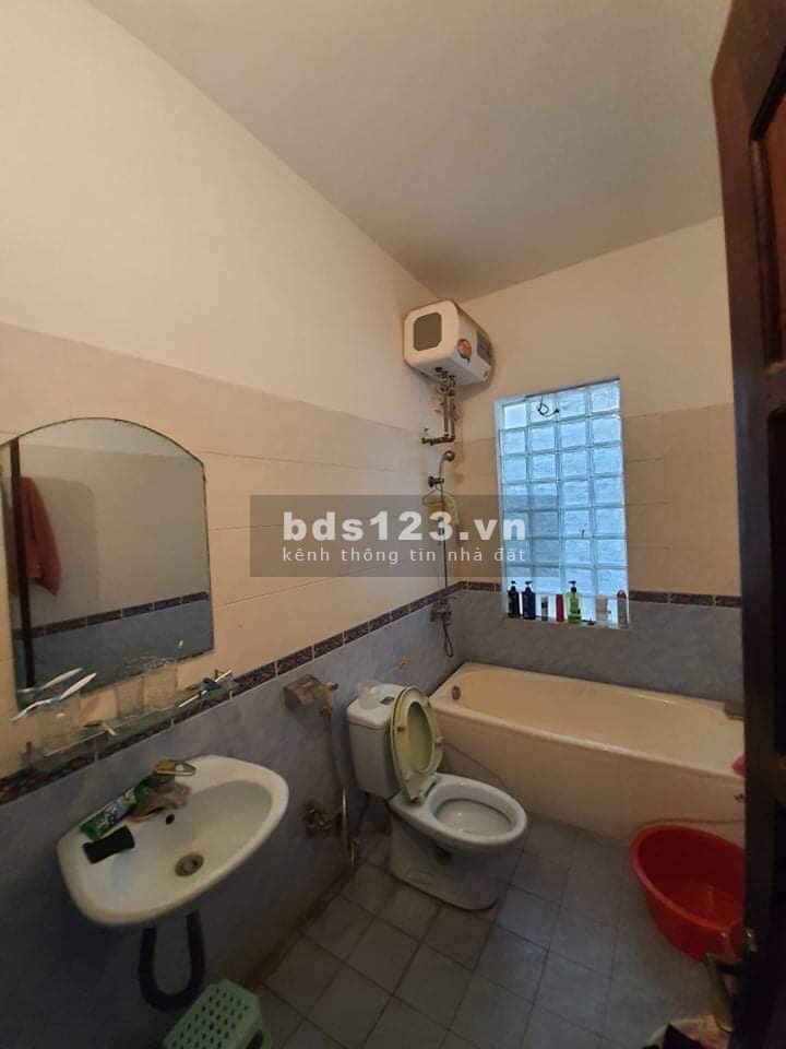 Bán Nhà Lô Góc, Bùi Xương Trạch, Thanh Xuân gara ô tô Kinh Doanh dt 70m2, giá 6 tỷ