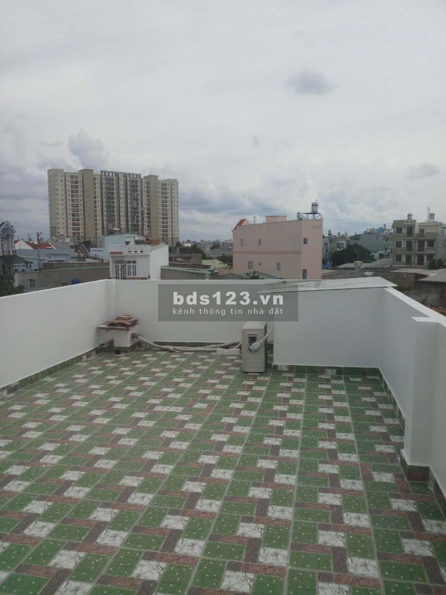 Bán nhà hẻm xe hơi Nguyễn Ảnh Thủ Quận 12, Gần chung cư Hiệp Thành City, lhcc