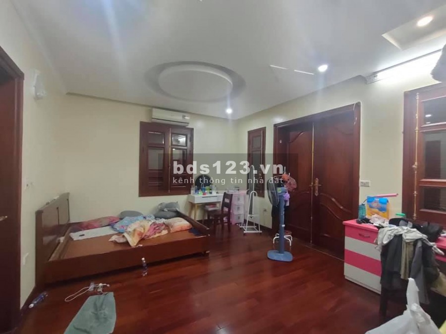 Bán biệt thự vị tí đẹp nhất khu đô thị Việt Hưng căn góc 2 mặt phố, tầm nhìn rộng