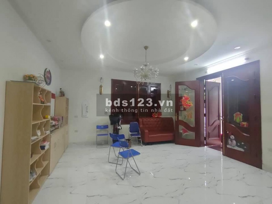 Bán biệt thự vị tí đẹp nhất khu đô thị Việt Hưng căn góc 2 mặt phố, tầm nhìn rộng