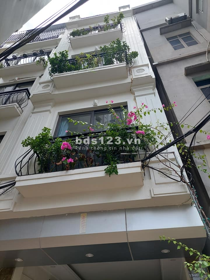 Chỉ 5.1 tỷ có nhà mới đẹp Gara ô tô tô 7 chỗ, Hồ Tùng Mậu diện tích 36m2, 5 tầng