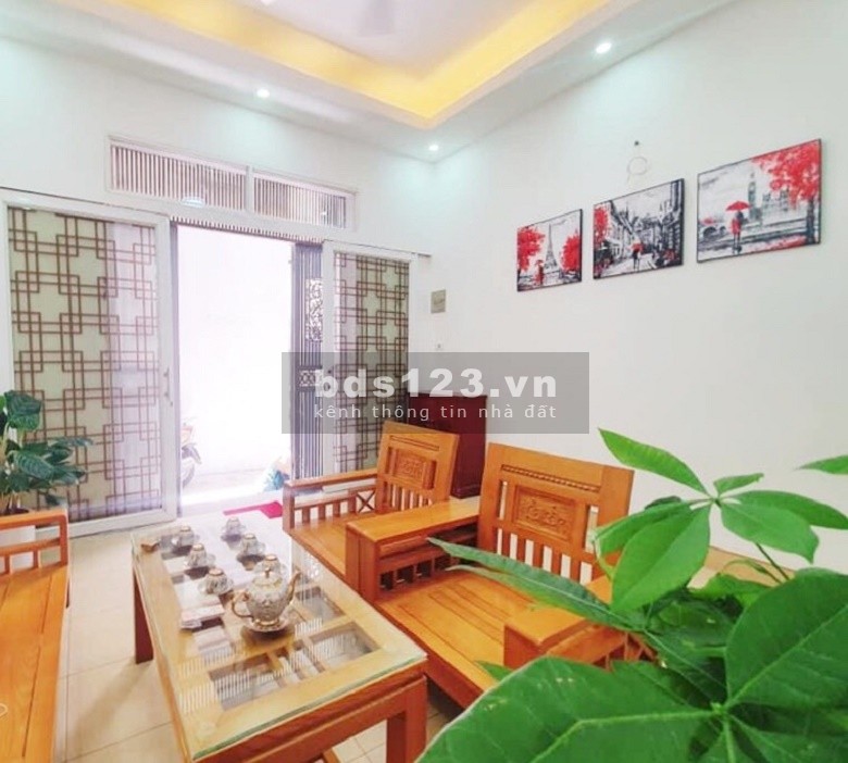 Bán nhà Khương Đình đẹp thoáng sáng ngõ thông thoáng, dt 32m2, giá 2.9 tỷ
