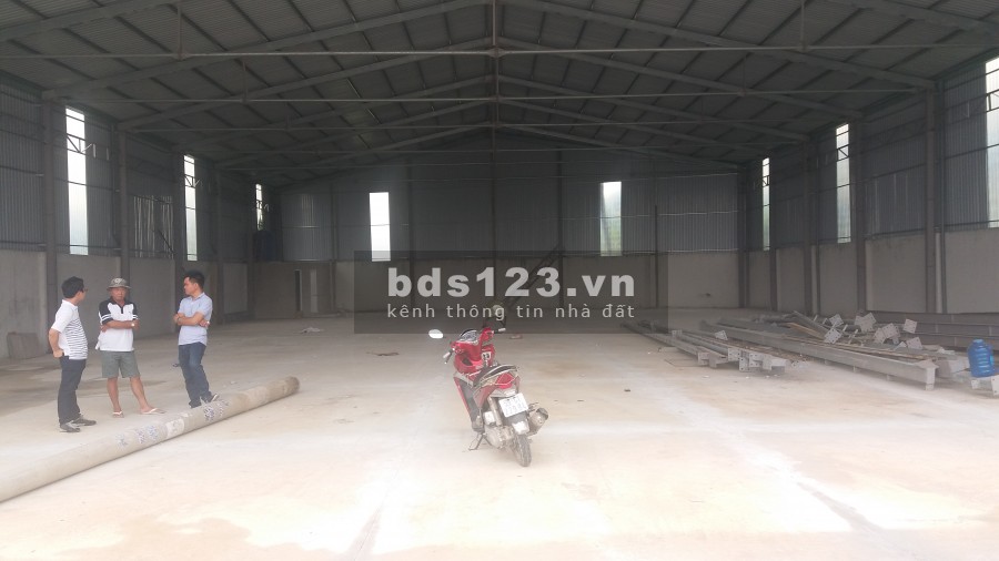 Cho thuê nhà xưởng phường thành xuân, quận 12 dt; 1000m2 giá 50 triêu/tháng lh: 0908.561.228